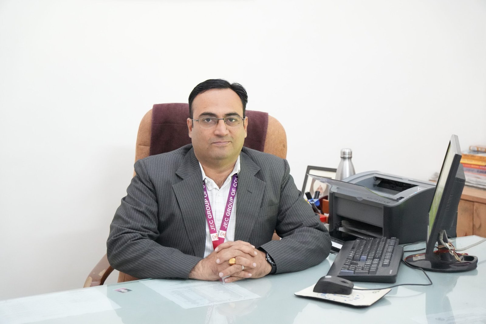 Dr. Naresh Chandnani