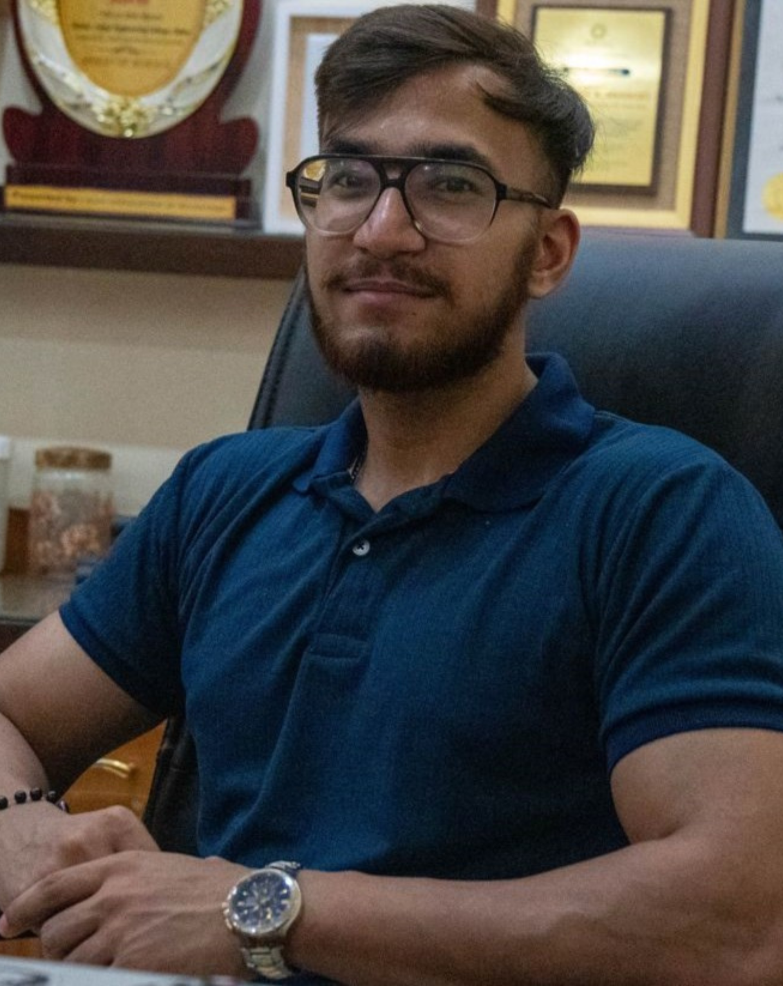 Mr. Lakshya Saraogi